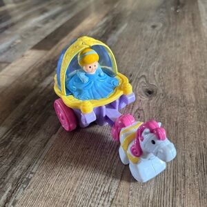Mattel Little People Klip Klop Cinderella Horse and Carriage